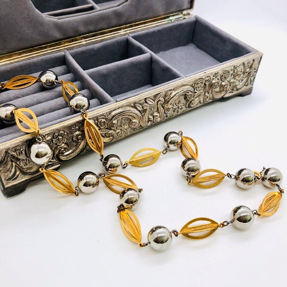 Vintage Modernist Necklace - Picture 7 of 9